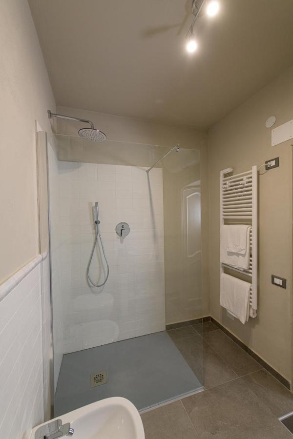 Palazzo Sertorio Suites Gavi Kültér fotó