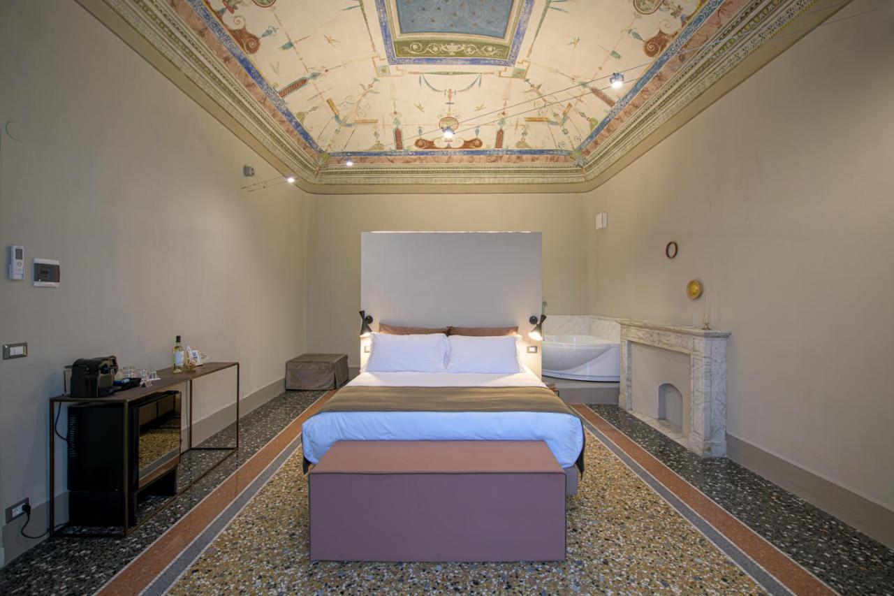 Palazzo Sertorio Suites Gavi Kültér fotó